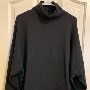 The Group Babaton Sweater